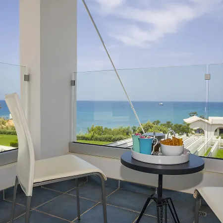 Villa Sirina Pearl *